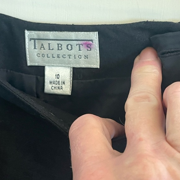 Talbots Collection linen-cotton black skirt with sequin and bead trim. Size 10 - Picture 3 of 4
